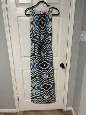 Christina V Sleeveless Blue and Black Print Maxi Dress with Tie Waist